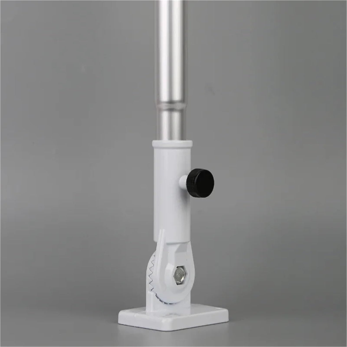 Wall-Mounted Flagpole B194