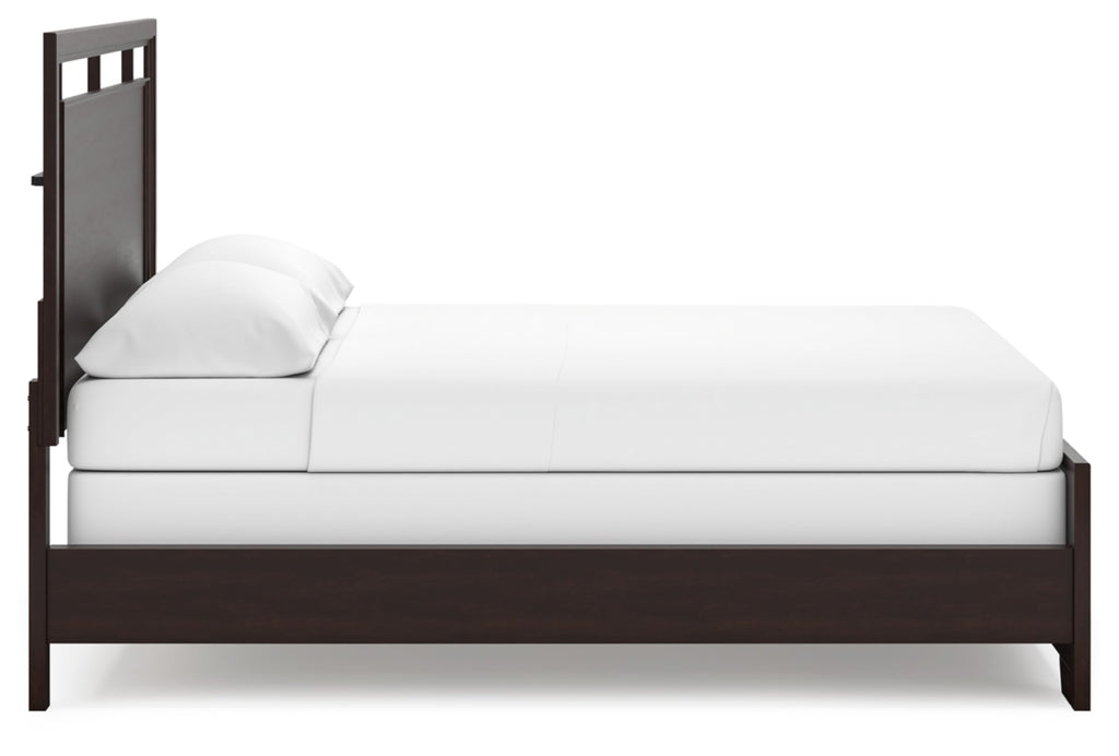 California King Panel Bed J685375