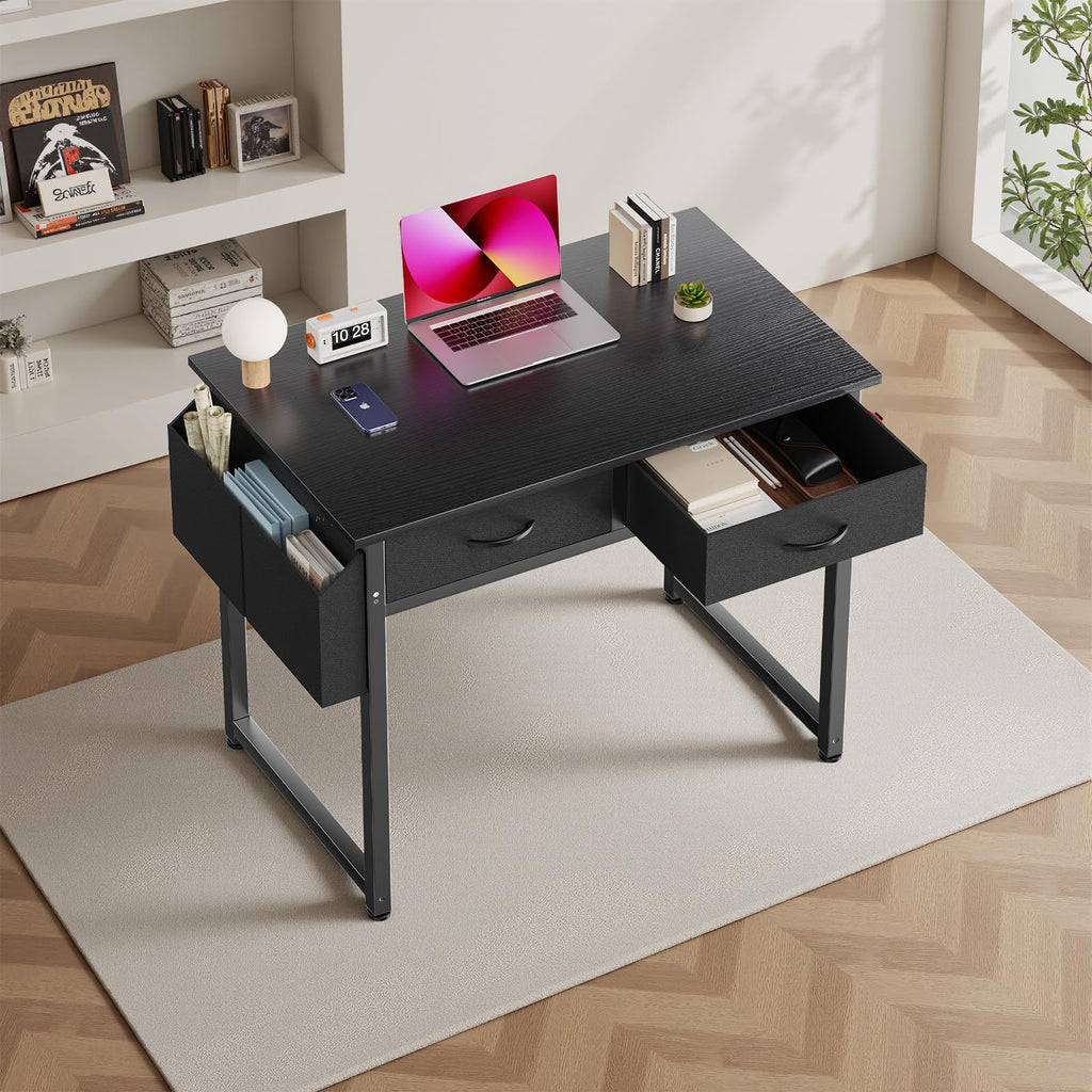 32" Black Computer Desk with Drawers Q884