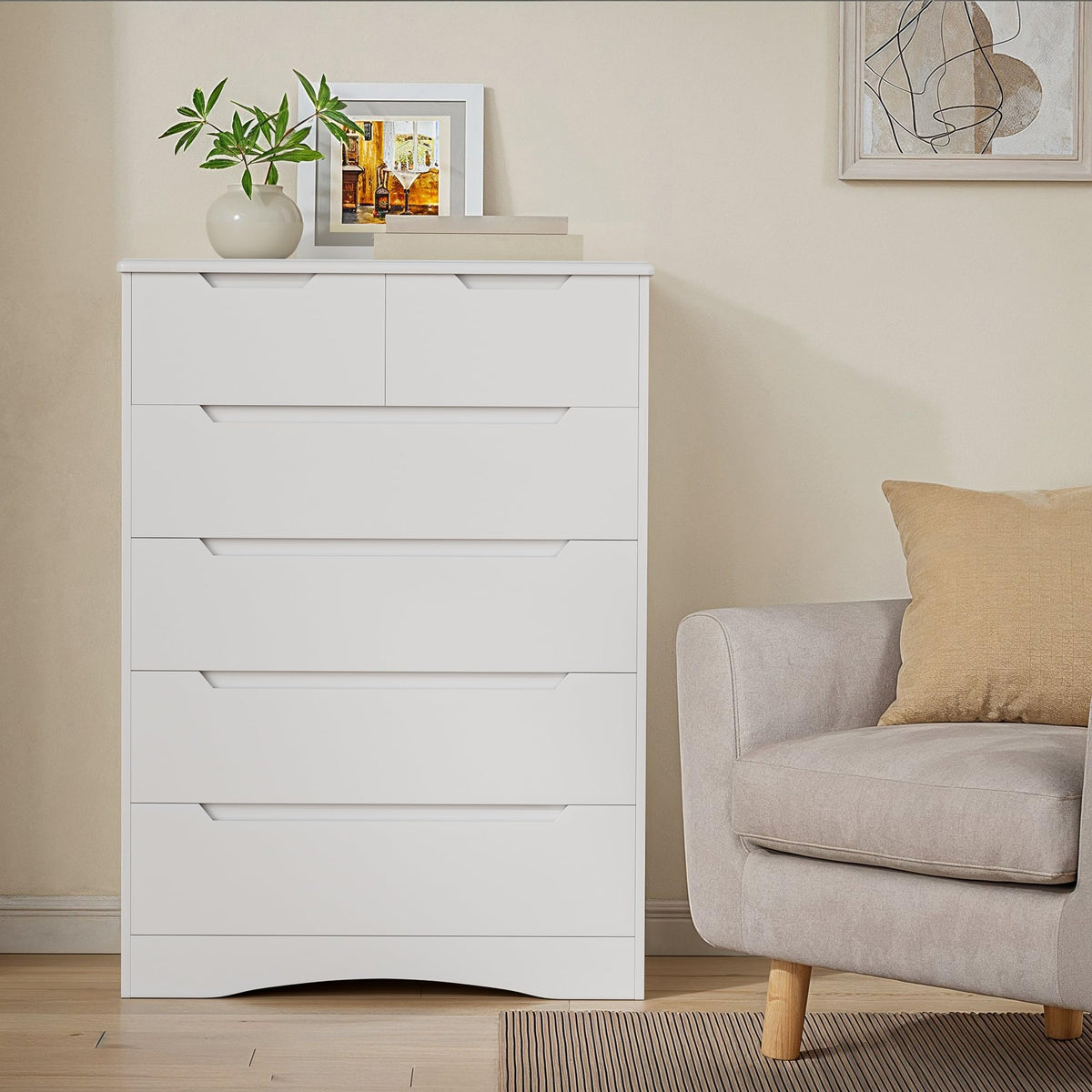 White 6 Drawer Dresser T8232